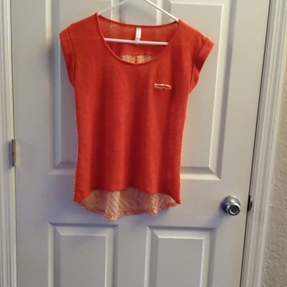 Xhilaration Light knit top